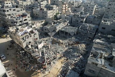 Dünya izliyor Gazze ölüyor! İşgalci İsrail son 24 saatte 250 yeri vurdu