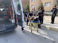 Kamyonlardan Dökülen Çamur Nedeniyle Ayni Yerde 5 Kaza Meydana Geldi