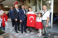 Baskan Çelik'ten Cumhuriyetin 100. Yilina Özel Bayrak Hediyesi