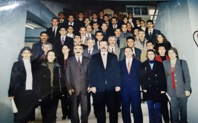 1998 Yili Mezunlari Çeyrek Asir Sonra Bulustu