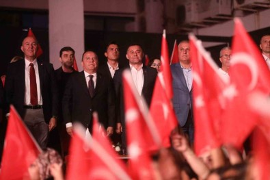 Alanya Cumhuriyetin 100. Yilini Büyüksehir'in Sefo Konseri Ve 500 Dron Gösterisi Ile Ile Kutladi