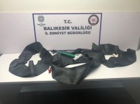 Balikesir'de 23 Düzensiz Göçmen Ve 6 Organizatör Yakalandi