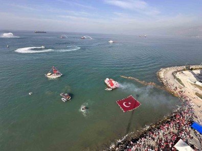 Hatay'da Cumhuriyet'in 100. Yilinda Denizde 123 Metre Türk Bayragi Açildi