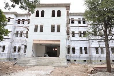 Aslanapa Hükümet Konagi Yapiminda Sona Gelindi