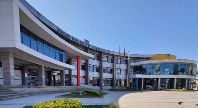 Düzce Belediyesi 5 Adet Tasinmazi Satisa Çikariyor