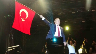 Antalya'da Cumhuriyet'in 100. Yili Coskusu