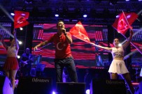 Mustafa Sandal'dan Merzifon'da 100. Yil Cumhuriyet Konseri