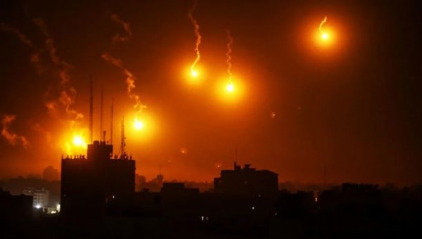 İsrail gece boyu Gazze'yi vurdu: Çok sayıda ölü var