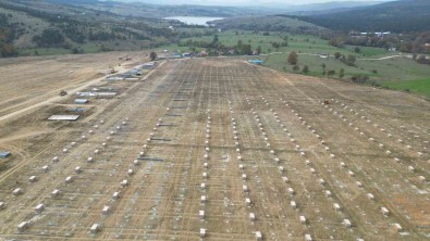 Yilda 250 Milyon TL Tasarruf Saglayacak GES'in Yüzde 50'Si Tamamlandi