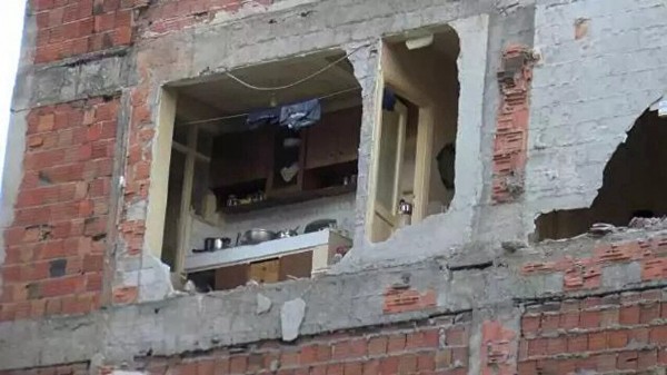 Pes dedirten görüntü: Bina yıkıldı acı gerçek ortaya çıktı