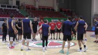 Besok, 'Görüntüde Biz Favoriyiz Ama Hiçbir Maç Oynanmadan Kazanilmaz'
