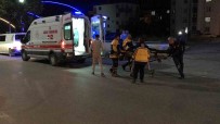 Elazig'da Motosiklet Ile Otomobil Çarpisti Açiklamasi 2 Yarali