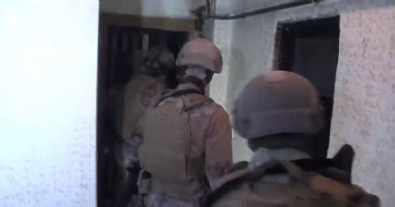 Zehir tacirlerine operasyon! Bakan Yerlikaya: İstanbul'daki 25 ilçede 104 şüpheli yakalandı