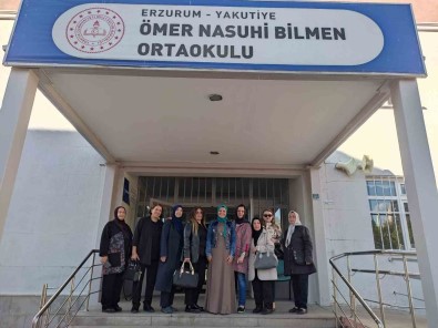 ER-VAK Kadin Komisyonundan Tuba Ögretmene Tebrik Ziyareti