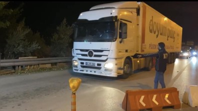 Osmaniye'de Durdurulan Tirda 45 Kilo 750 Gram Esrar Ele Geçirildi