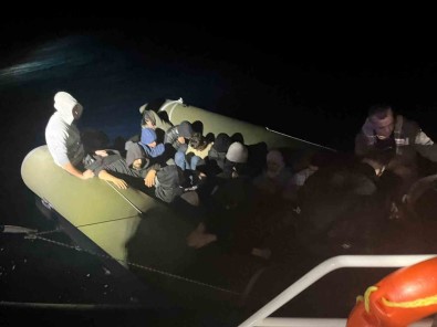 Aydin'da 54 Düzensiz Göçmen Kurtarildi