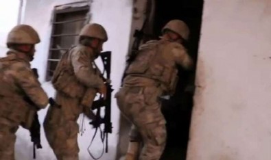 Bakan Yerlikaya duyurdu! 'Kahramanlar' operasyonlarında 2 bin 554 firari yakalandı