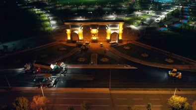 Büyüksehir Belediyesi'nden Gece Mesaisi