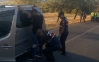 Jandarmadan Sok Huzur-Güven Uygulamasi Açiklamasi Aranan 17 Kisi Yakalandi