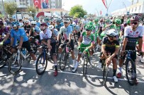 58. Cumhurbaskanligi Türkiye Bisiklet Turu'nun Kemer-Kalkan Etabi Basladi Haberi