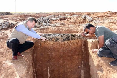 Perre Antik Kent'in En Büyük Yazitli Mezari Bulundu