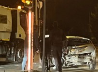 Tavsanli'da Trafik Kazasi Açiklamasi 3 Yarali