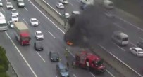TEM Otoyolu'nda 1,5 Milyon Liralik Araç Alev Alev Yandi Açiklamasi O Anlar Kamerada