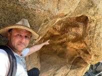 Yaklasik 1500 Yildir Ayakta Olan Stylos Manastiri Zamana Direniyor