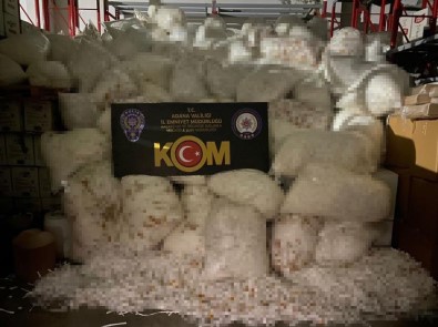 Adana'da 112 Milyon 500 Bin Adet Gümrük Kaçagi Makaron Ele Geçirildi