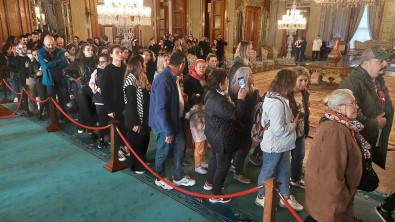 Gazi Mustafa Kemal Atatürk, Vefatinin 85'Inci Yil Dönümünde Dolmabahçe Sarayi'nda Anildi