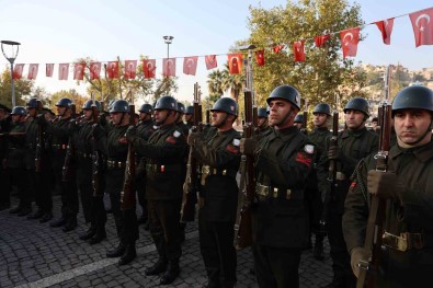 Kahramanmaras'ta Atatürk'ü Anma Töreni Düzenlendi