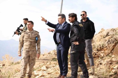 Kaymakam Özçelik'ten Üs Bölgesine Ziyaret