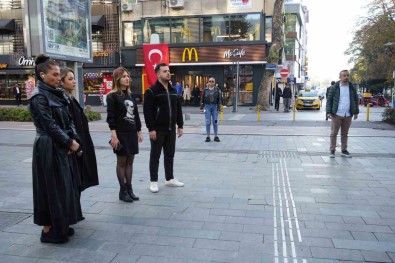 Kocaeli'de Ata'ya Saygi Durusu