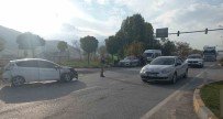 Mus'ta Trafik Kazasi Açiklamasi 2 Yarali