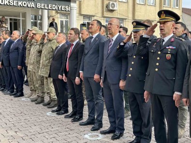 Yüksekova'da 10 Kasim Atatürk'ü Anma Günü