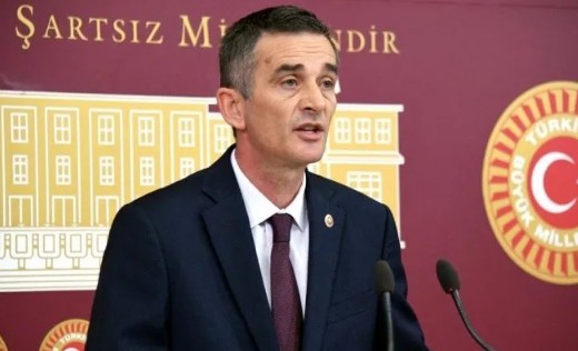 İYİ Parti’de kazan kaynıyor! Ümit Dikbayır, Meral Akşener ve ailesinin banka hesaplarının incelenmesini istedi