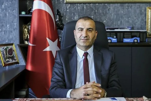 Mansur Yavaş esnafın ekmek teknesine göz dikti! Otobüsçülerden sert tepki: Bizi siyasi malzeme yaptı!