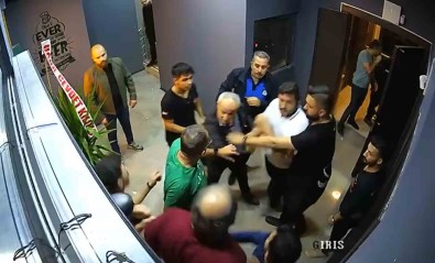 Alkollü Mekanda Çikan Kavgada Polis Ve Gazeteci Darp Edildi