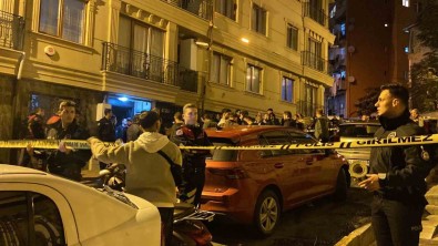 Beyoglu'nda Aile Katliami Açiklamasi Karisini Ve 3 Çocugunu Öldürüp Kendini Vurdu