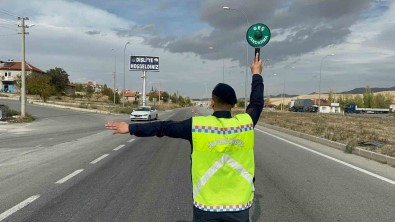 Bolvadin'de Jandarmadan Trafik Denetimi