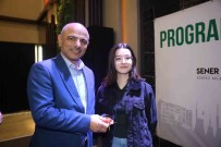 Körfez'de Basarili Ögrenciler Ödüllendirildi