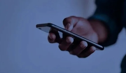 Gençlere ücretsiz internet ve vergisiz telefon müjdesi! Usul ve esaslar belli oldu! Resmi Gazete'de yayımlandı