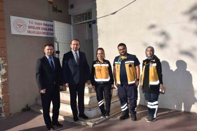 Il Saglik Müdürü Senkul Acil Saglik Hizmetleri Çalisanlari Ile Bulustu