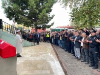 Kazada Hayatini Kaybeden Polis Memuru Memleketi Osmaniye'de Topraga Verildi