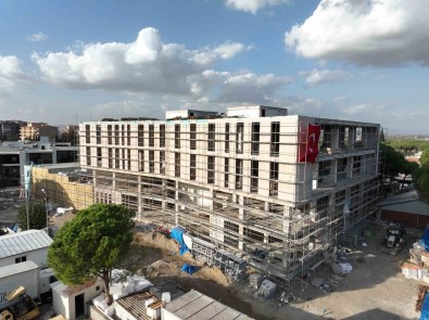 Manisa'ya Dev Kütüphane