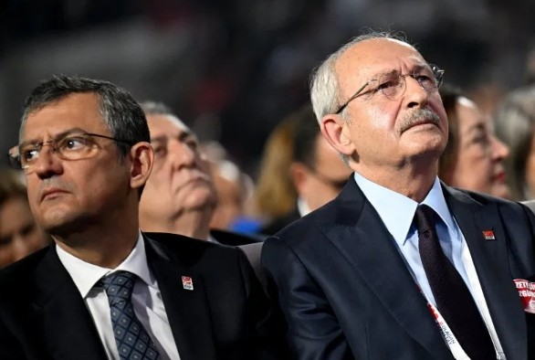 Kemal Kılıçdaroğlu ve Özgür Özel destekçileri arasında gerilim yüksek! Yan yana bile gelmiyorlar...