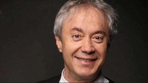 Metin Uca 62 yaşında hayatını kaybetti! Ünlü tiyatrocu Metin Uca'nın son paylaşımı yürek burktu...