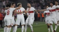Almanya - Türkiye maçının ilk 11'leri