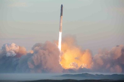 Spacex'in Starship Roketi Kalkistan 2,5 Dakika Sonra Patladi