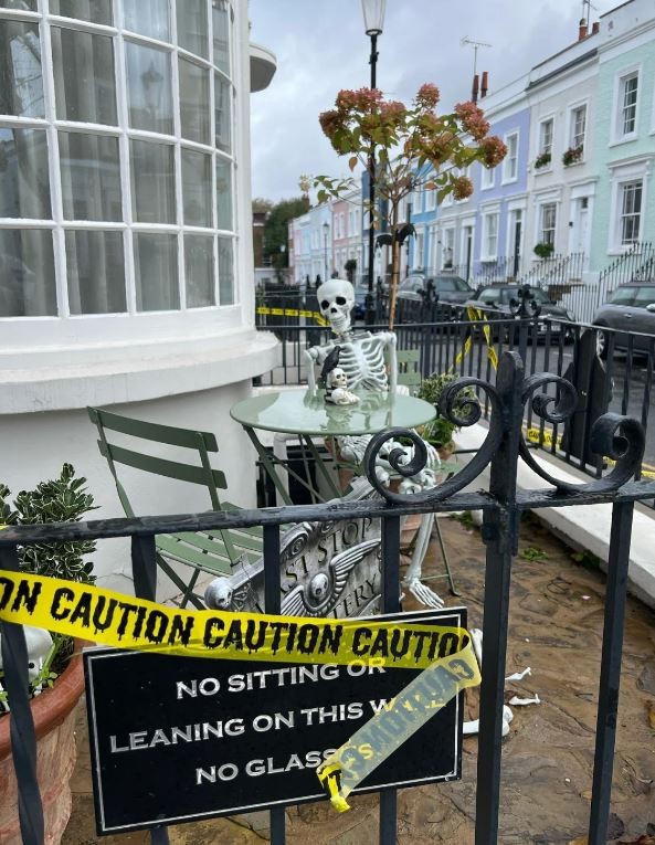 Bergüzar Korel ev değiştirdi